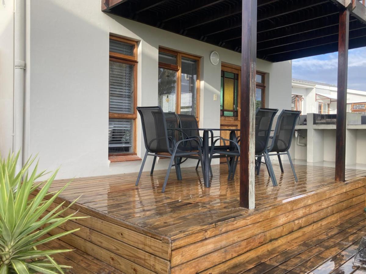 Becks At The Bay Loadshedding Free Villa Mossel Bay Exteriör bild